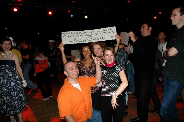 min 2006 11 25 riot 336